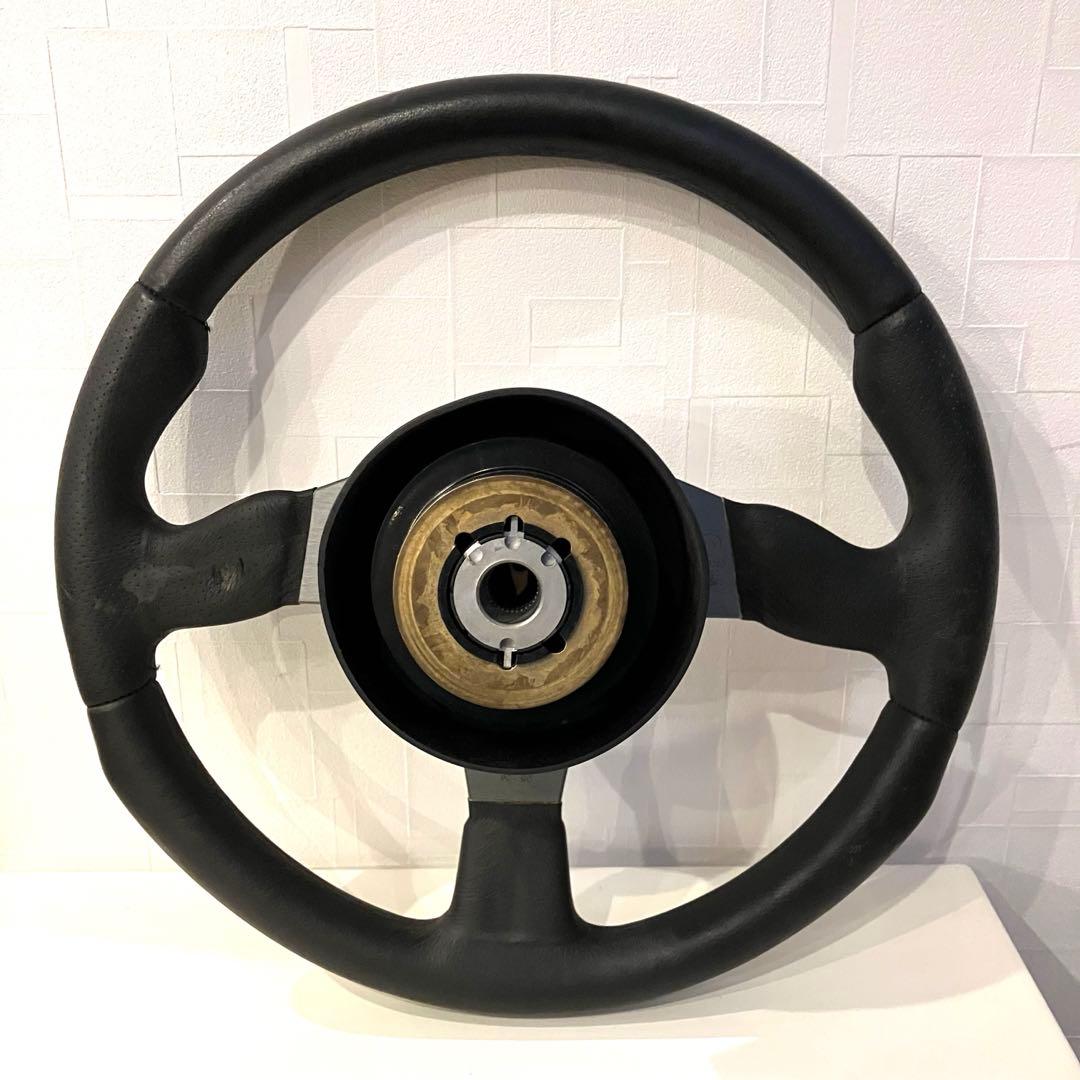 モモ レース ／momo RACE　35 Φ レザーステアリング ハンドル