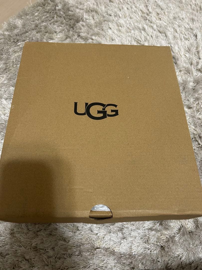 れ*い様 UGG ブーツ スリッポン tazzlita 25cm