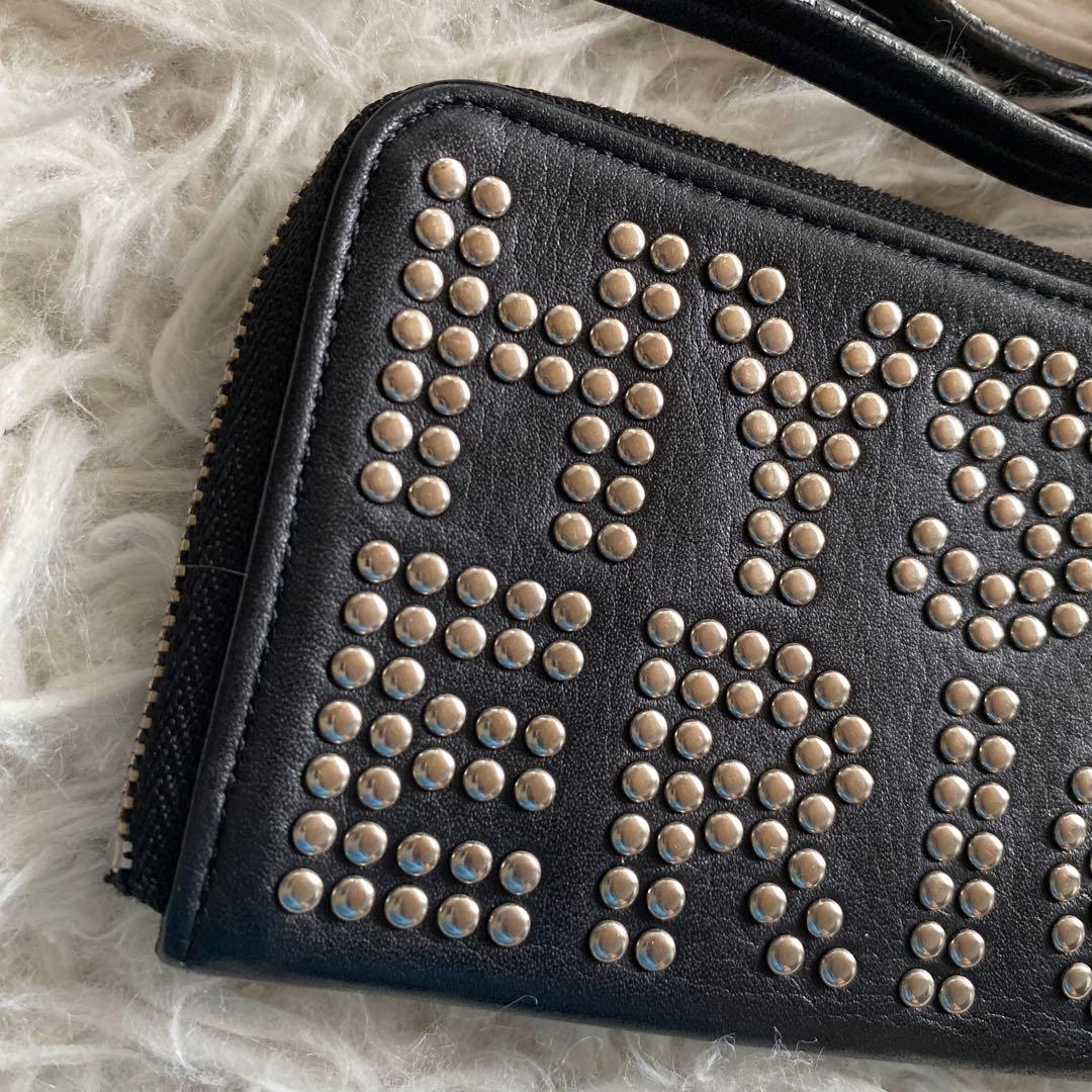 ヒステリックグラマー　ロゴスタッズ　ラウンドジップ　ミニウォレット　ネック