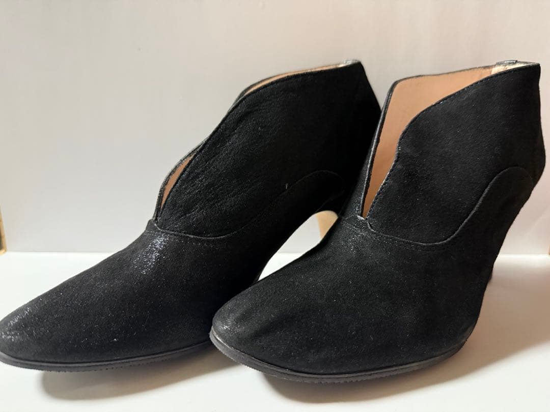 【美品】Repettoブーティ TARA タラスエード◆ブラックラメVカット36