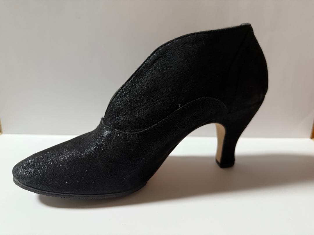 【美品】Repettoブーティ TARA タラスエード◆ブラックラメVカット36