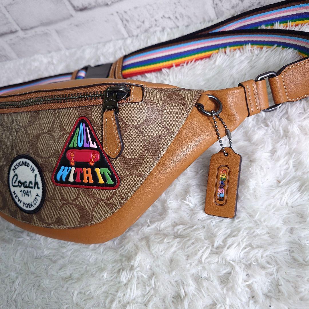 美品 コーチ ワーレン ベルトバッグ シグネチャー PVC パッチ クロスボディ