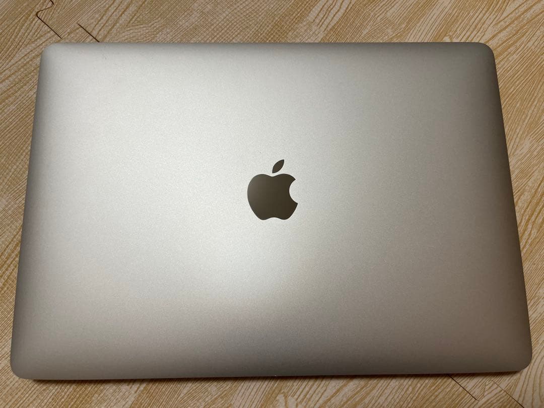 【美品】MacBook Air M1 シルバー 8GB 256GB