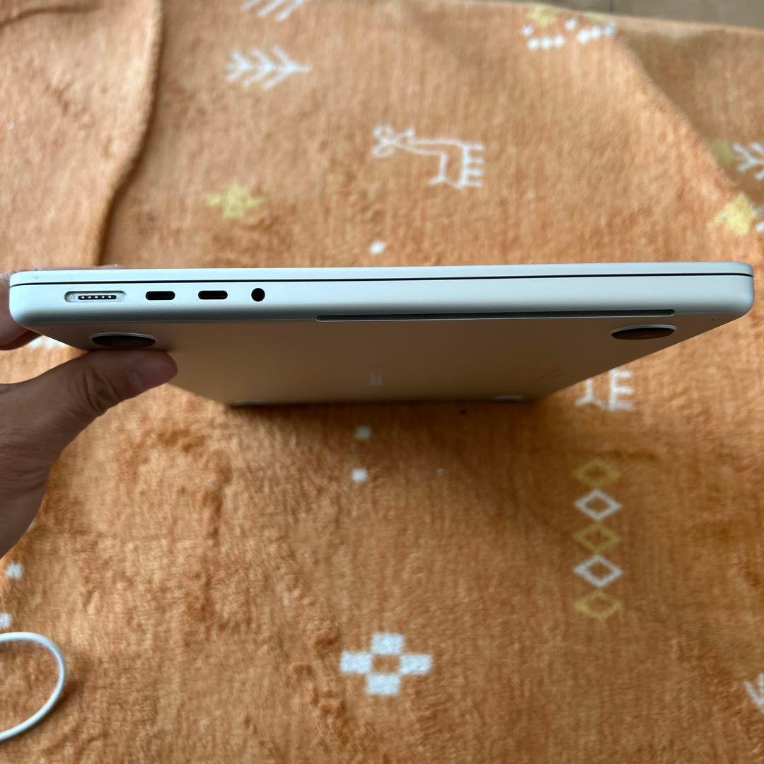MacBookPro 2021 14インチM1 16/500GB