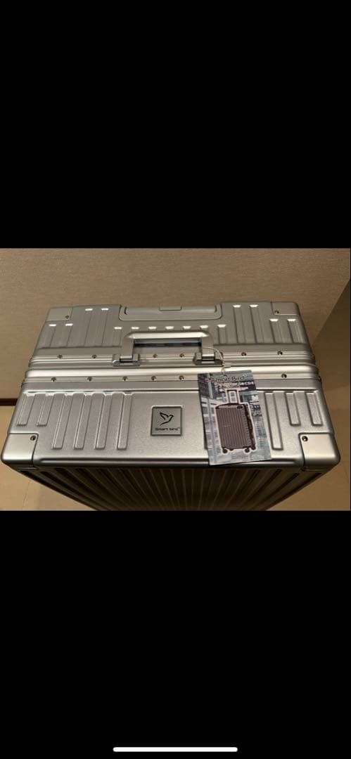 【まなぶん】新品 未使用 スーツケース アルミフレーム 92L シルバー