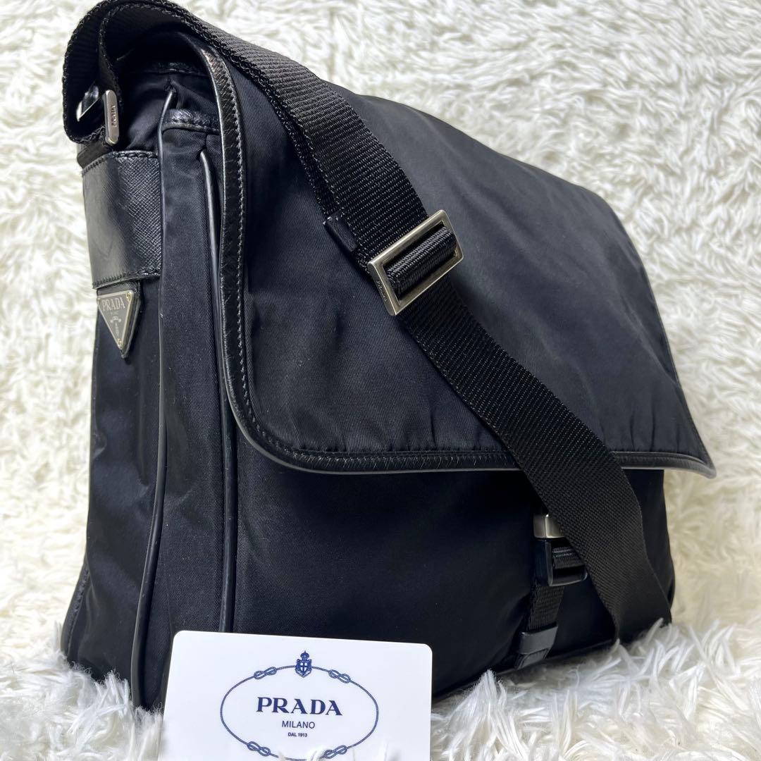 美品✨ PRADA ショルダーバッグ 三角ロゴ ナイロン レザー A4収納可