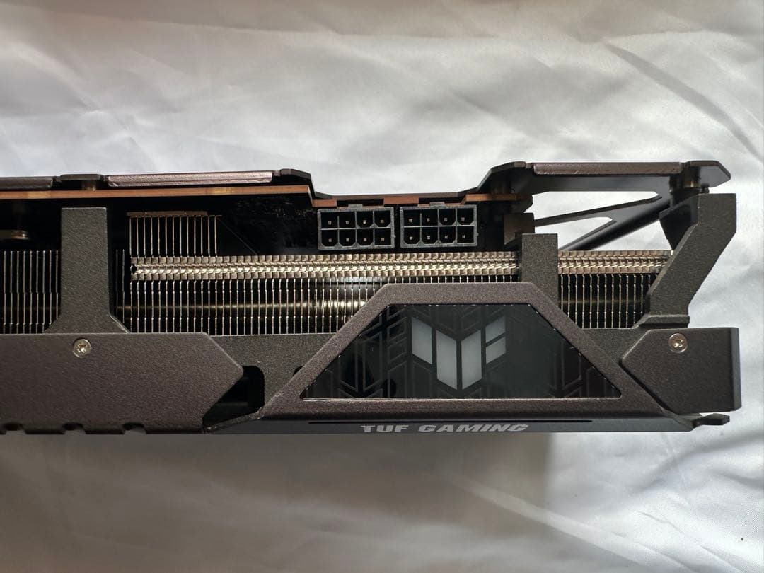 TUF-RX6800XT-O16G-GAMING ほぼ新品