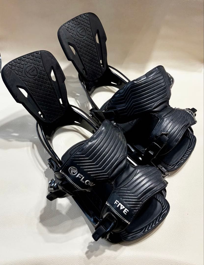 FLOW FTE ブラック スノーボードビンディングL
