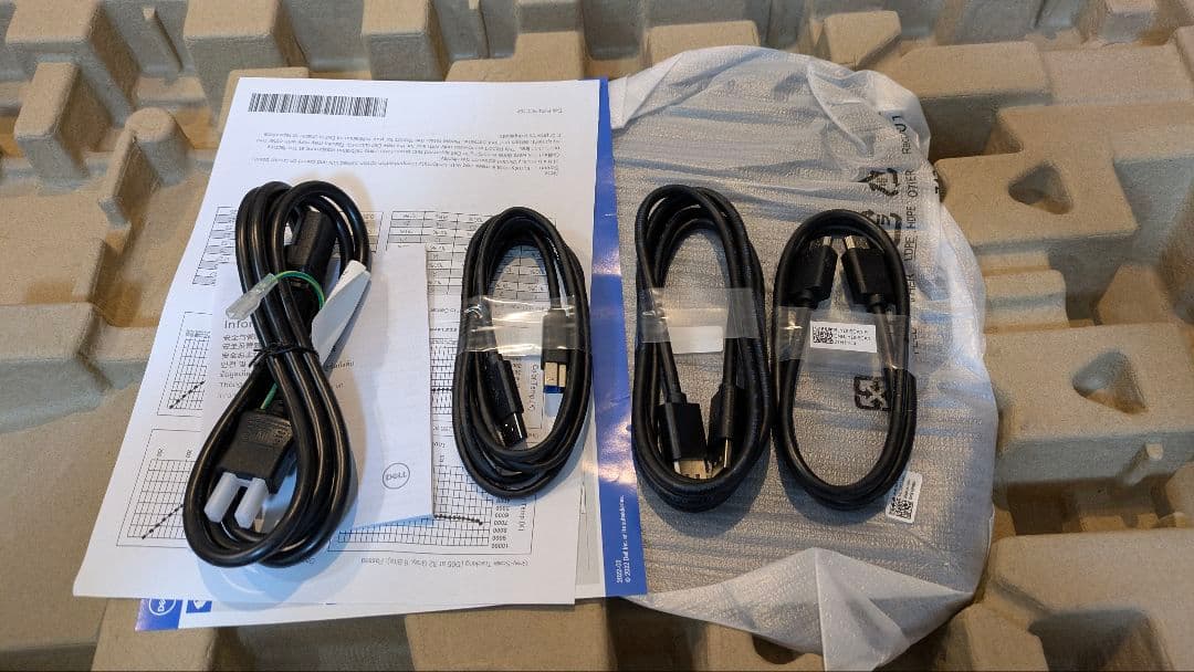 そ*ー様 DELL G3223Q ゲーミングモニター　4k 144hz　FAST