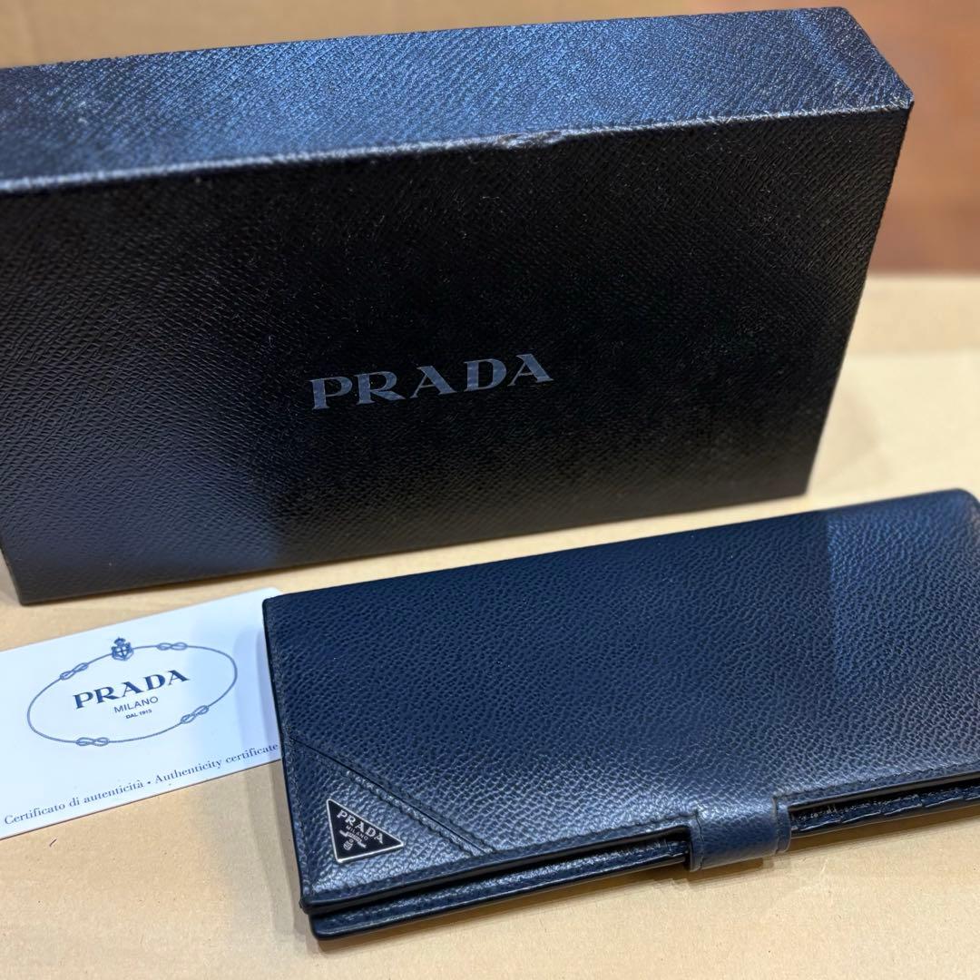 ク*エ様 【極美品】PRADA プラダ 長財布 札入れ ネイビー イタリア正規店
