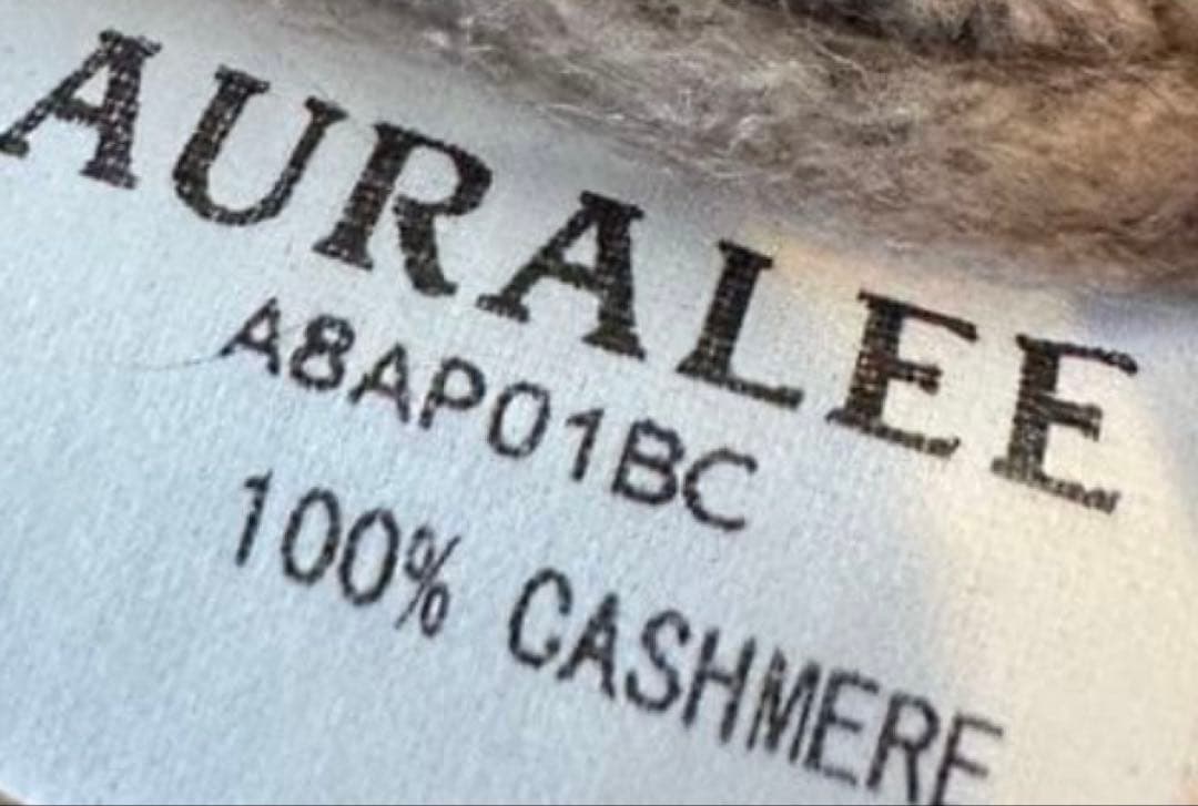すんみぃ【AURALEE 】BABY CASHMERE KNIT P/O