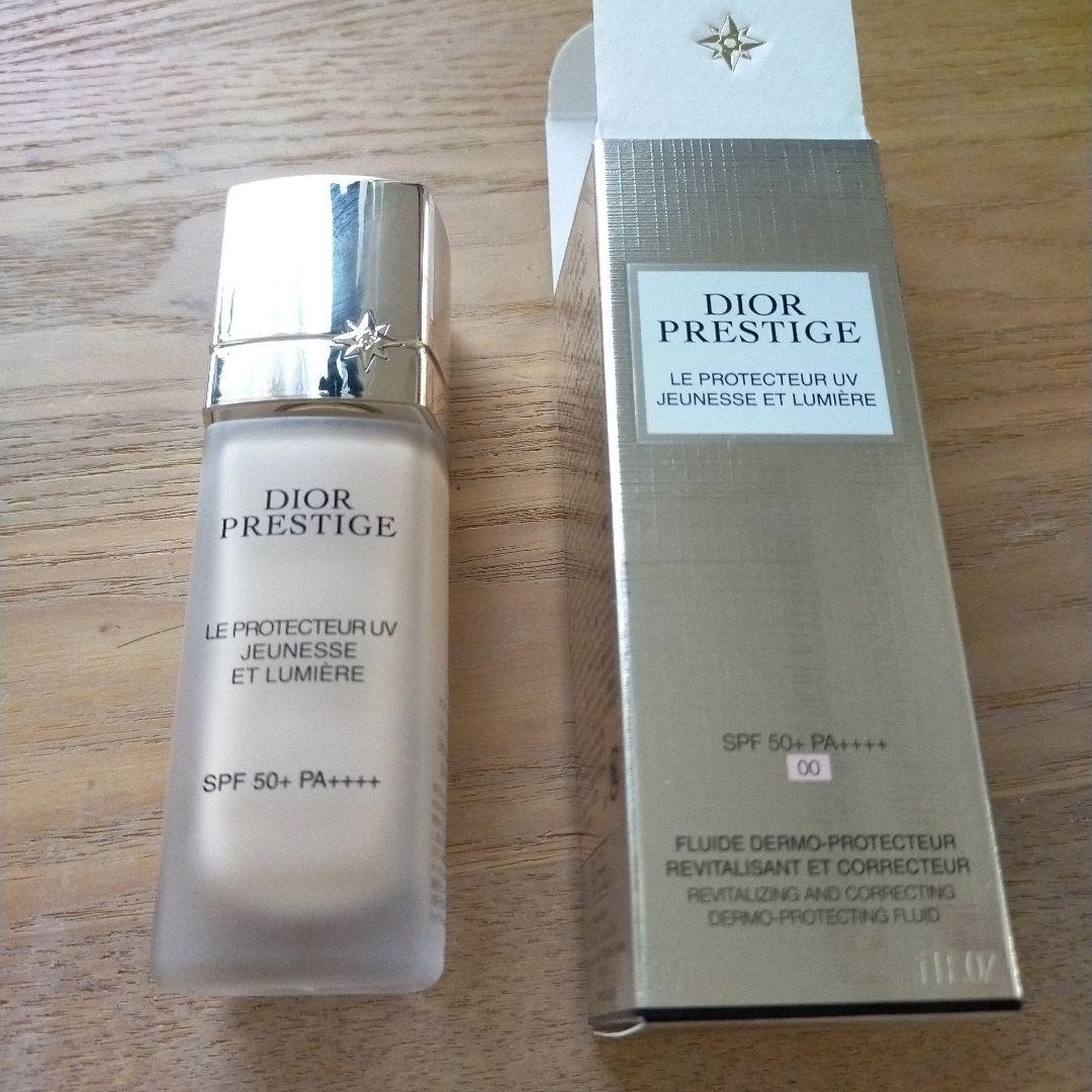 DIOR PRESTIGE UVプロテクター SPF50+