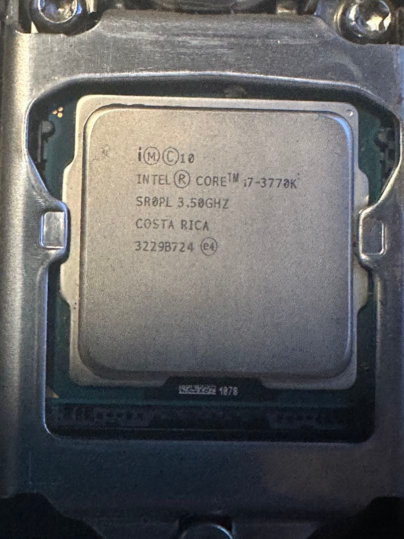 ASUS P8H77-V マザーボード + i7-3770K + DDR3メモリ