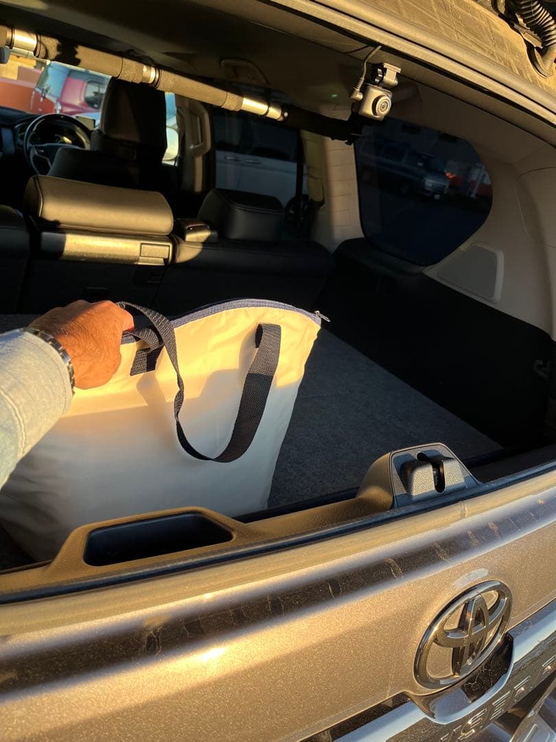 K*A様 150プラド　５人乗り　ベッド　ベッドキット　+ 純正ラゲージプロテク