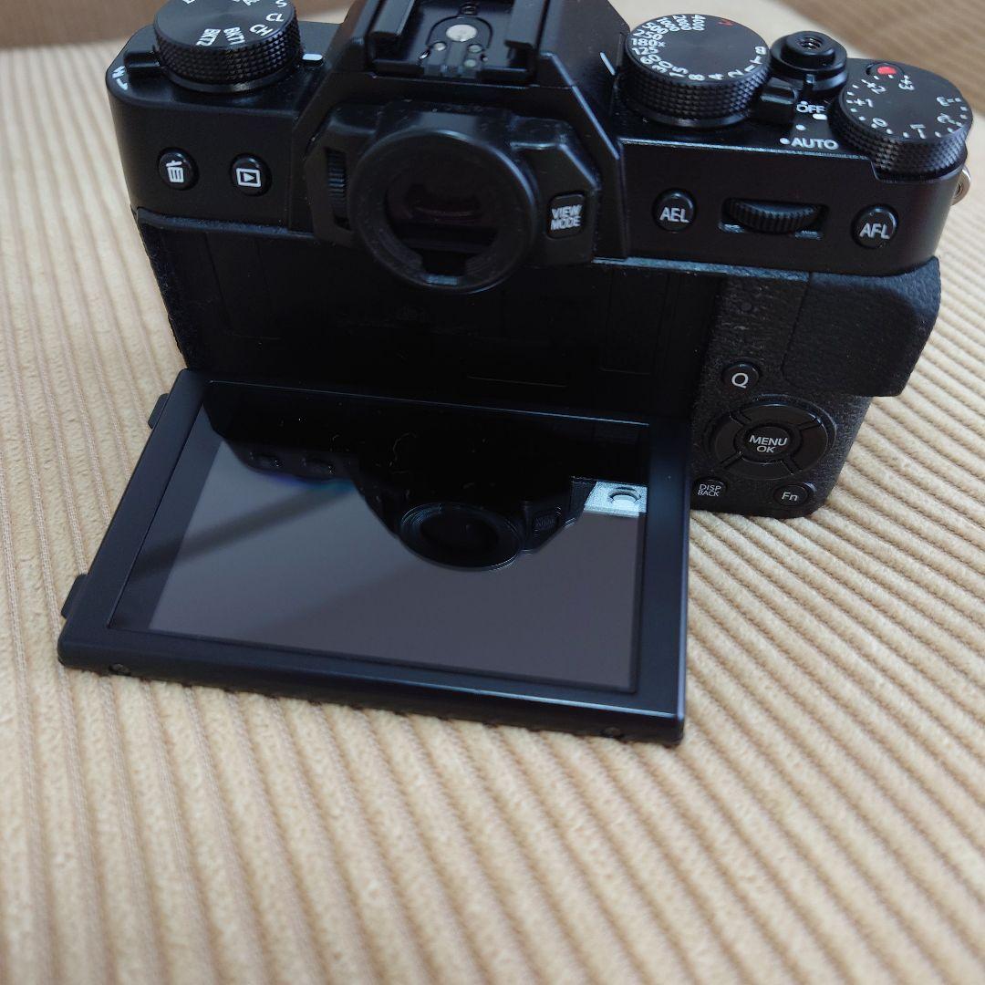 Fujifilm X-T10 ミラーレス一眼 本体とTTArtisanレンズ
