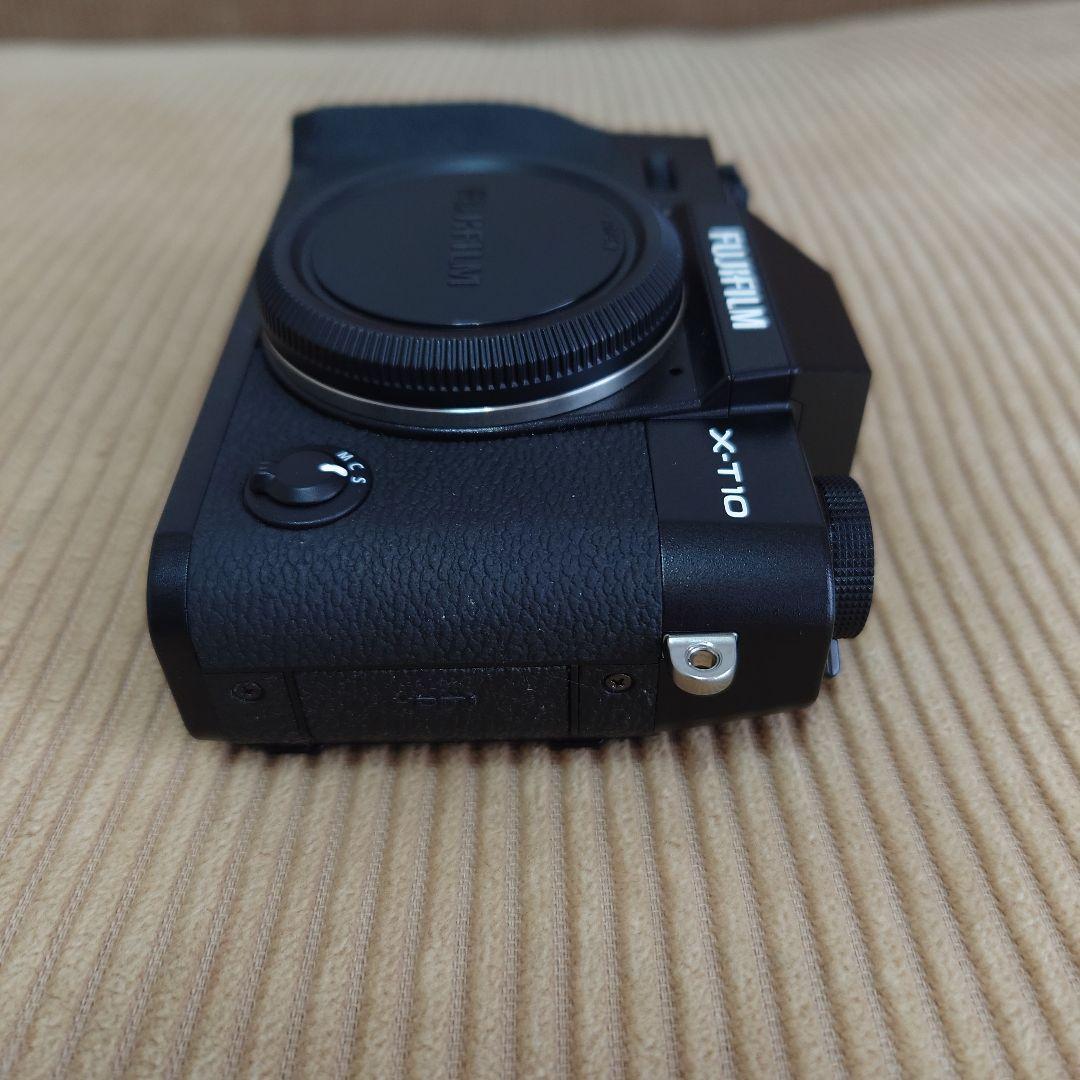 Fujifilm X-T10 ミラーレス一眼 本体とTTArtisanレンズ