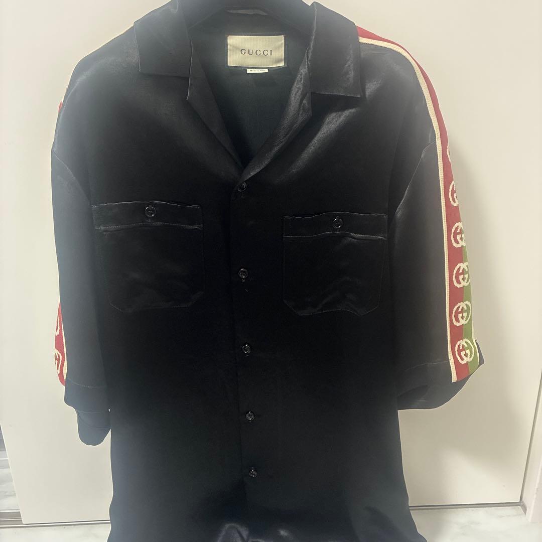 GUCCI ブラックサテンシャツ