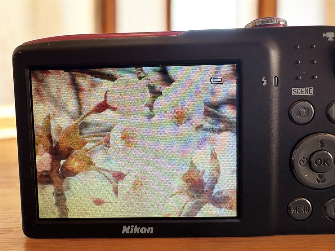 Nikon COOLPIX S3300 ピンク