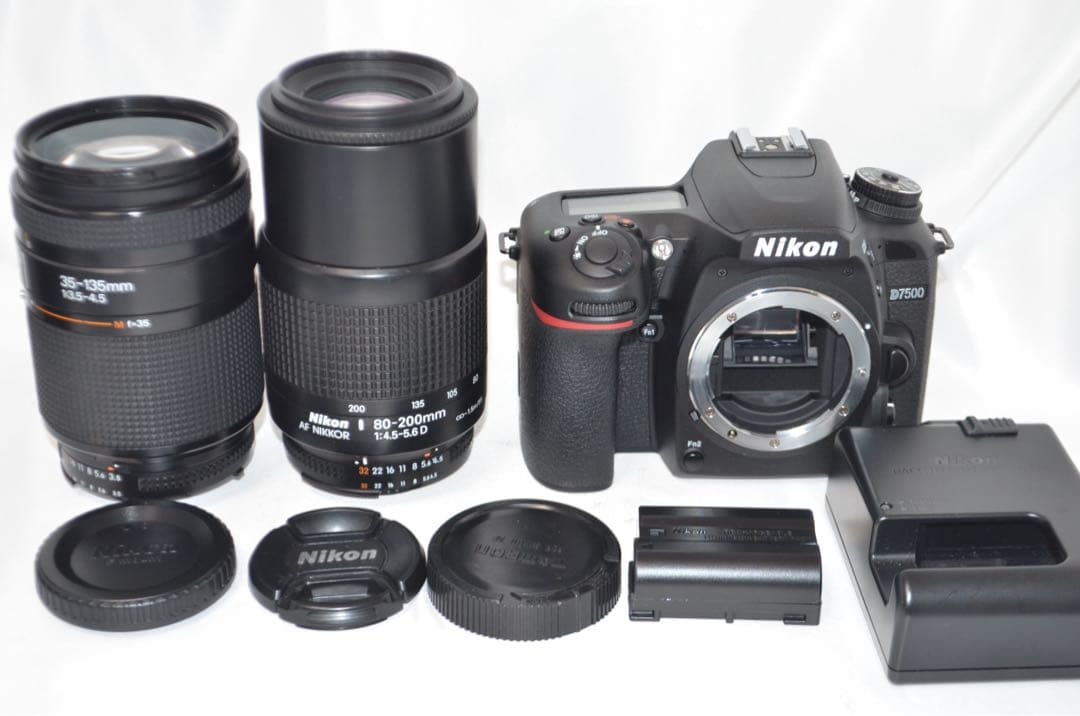 滅多にないシャッター数1500回以下 Nikon D7500☆Wi-Fi搭載