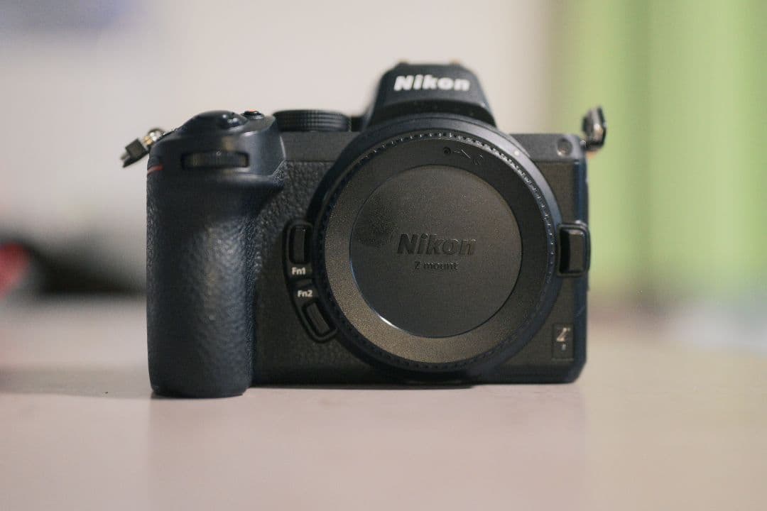 あ*）様 Nikon ミラーレス一眼カメラ　z5