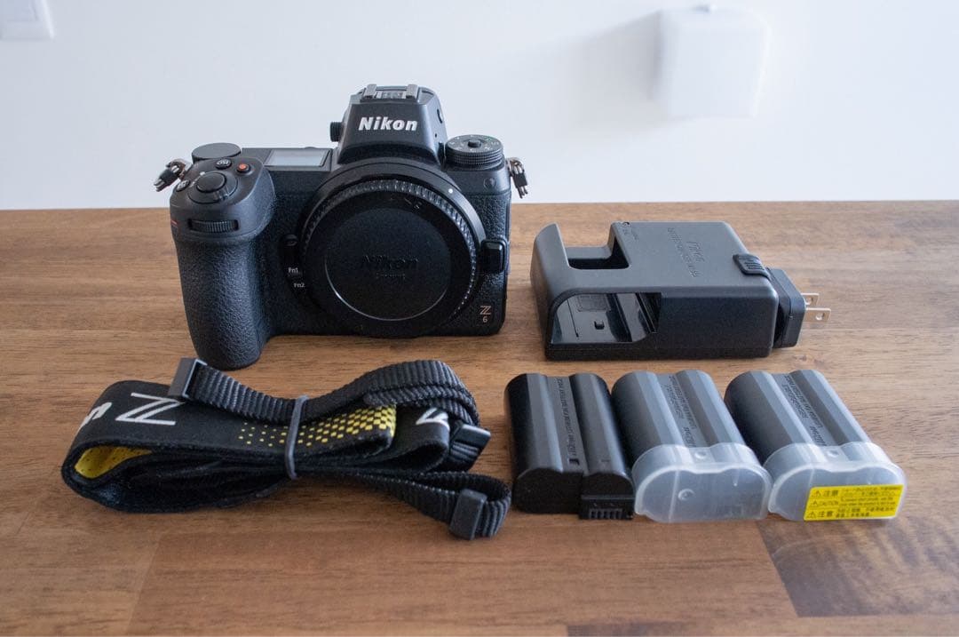 Nikon Z6 ボディ　バッテリー3個付