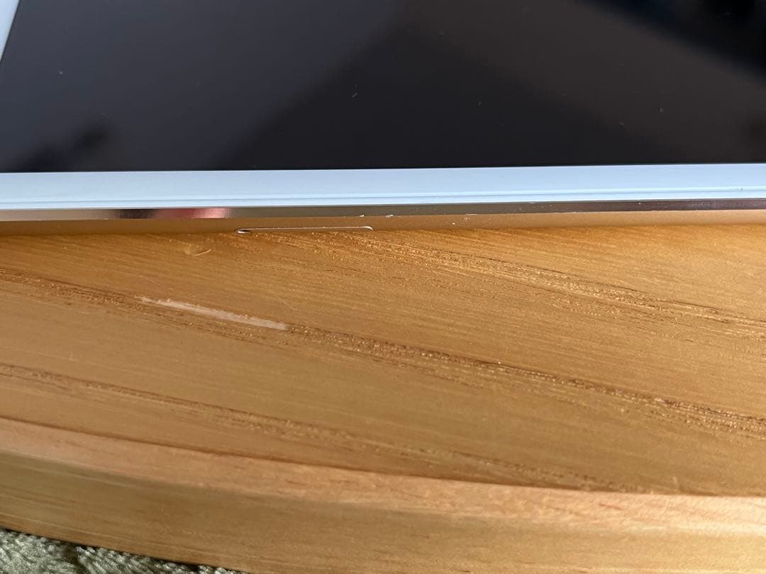 Apple iPad mini 4 ゴールド 本体