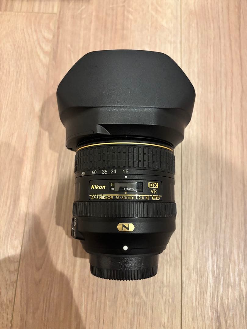 ニコンAF-S DX NIKKOR 16-80mm f2.8-4E ED VR