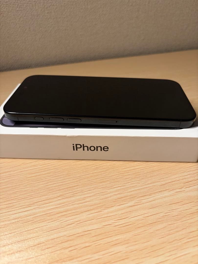 【美品.即日発送】iPhone 16 Pro max 256GB ブラック