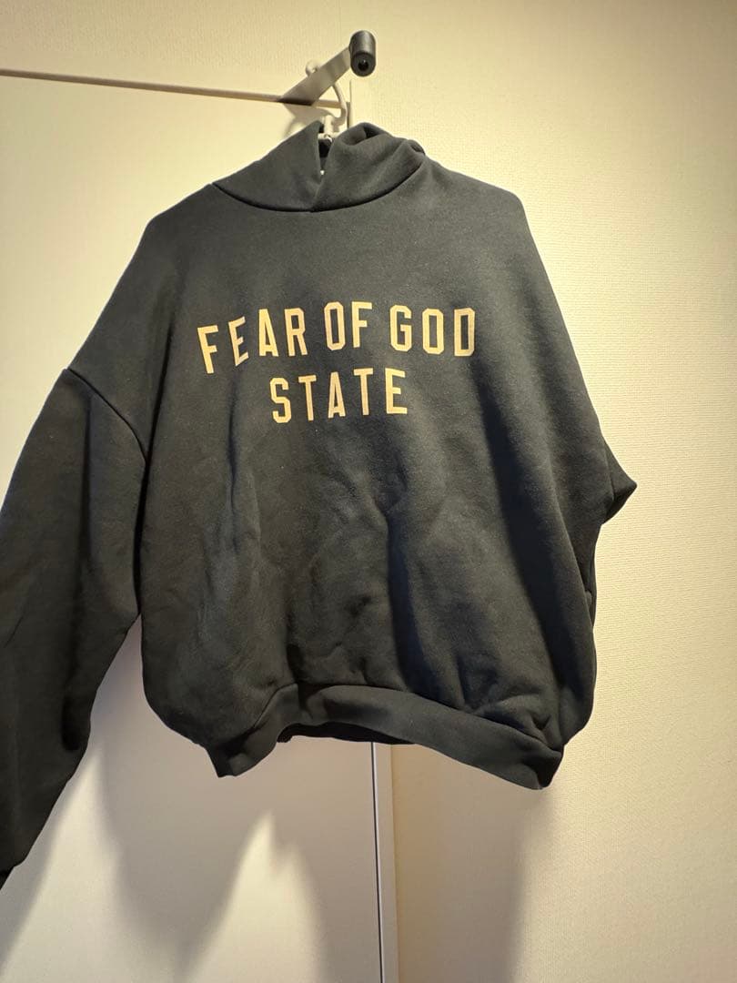 Essentials パーカー　フーディー