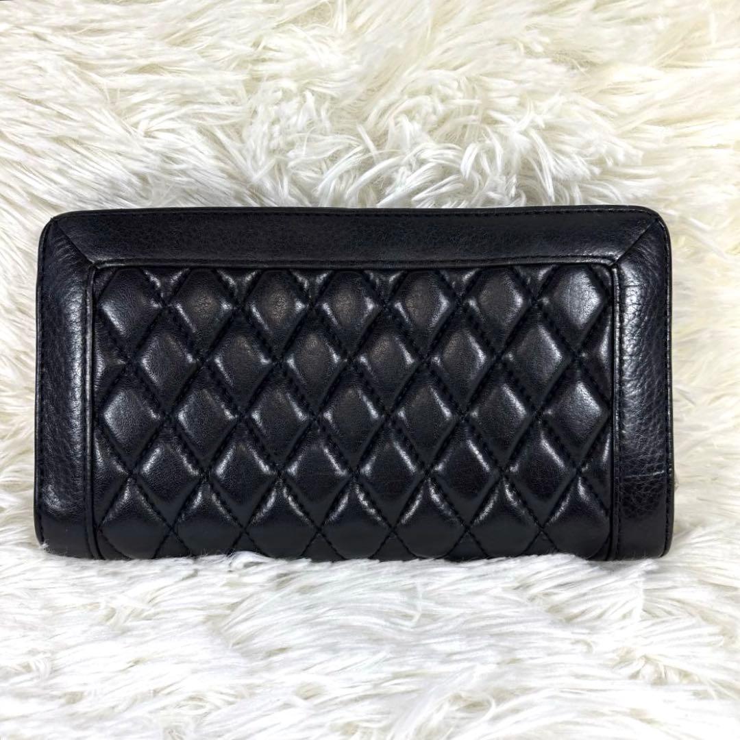 美品✨DIESEL オールレザー キルティング 長財布 ブラック メタルロゴ