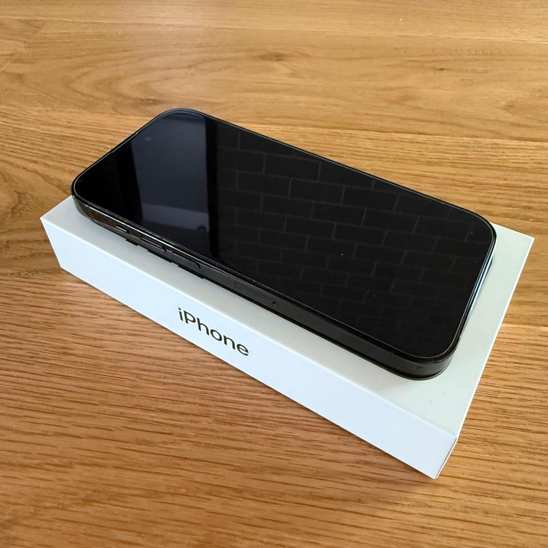 【美品】iPhone 14 Pro 256GB スペースブラック SIMフリー