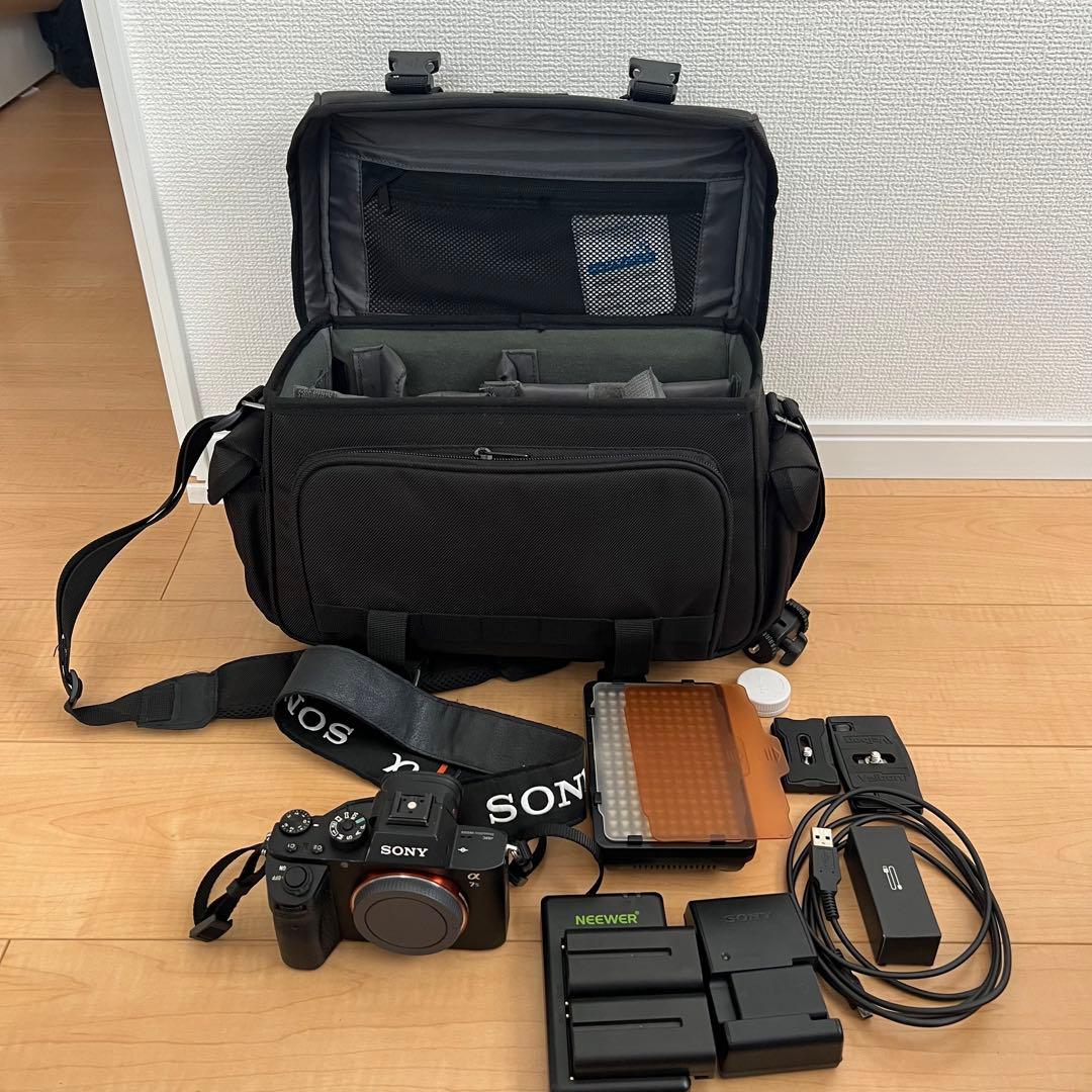 SONY フルサイズ　ミラーレス　一眼 α7SM2 ボディ ILCE-7SM2