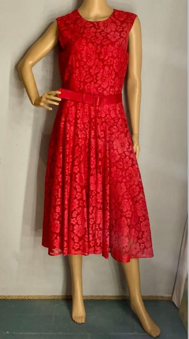 CAROLINAHERRERA【新品未使用】キャロリーナへレラレースワンピース