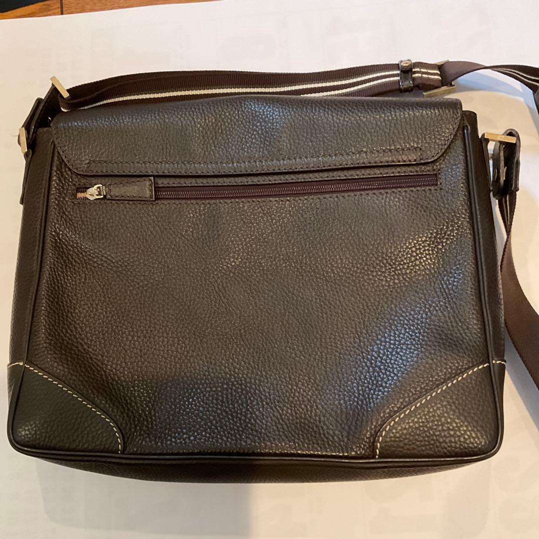 ダンヒルメッセンジャーバック