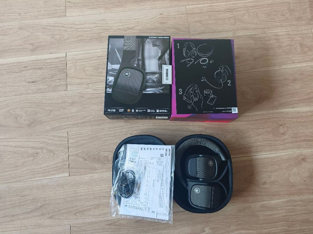 Yamaha ヤマハ YH-L700 ワイヤレスサラウンドヘッドホン 専用ケース