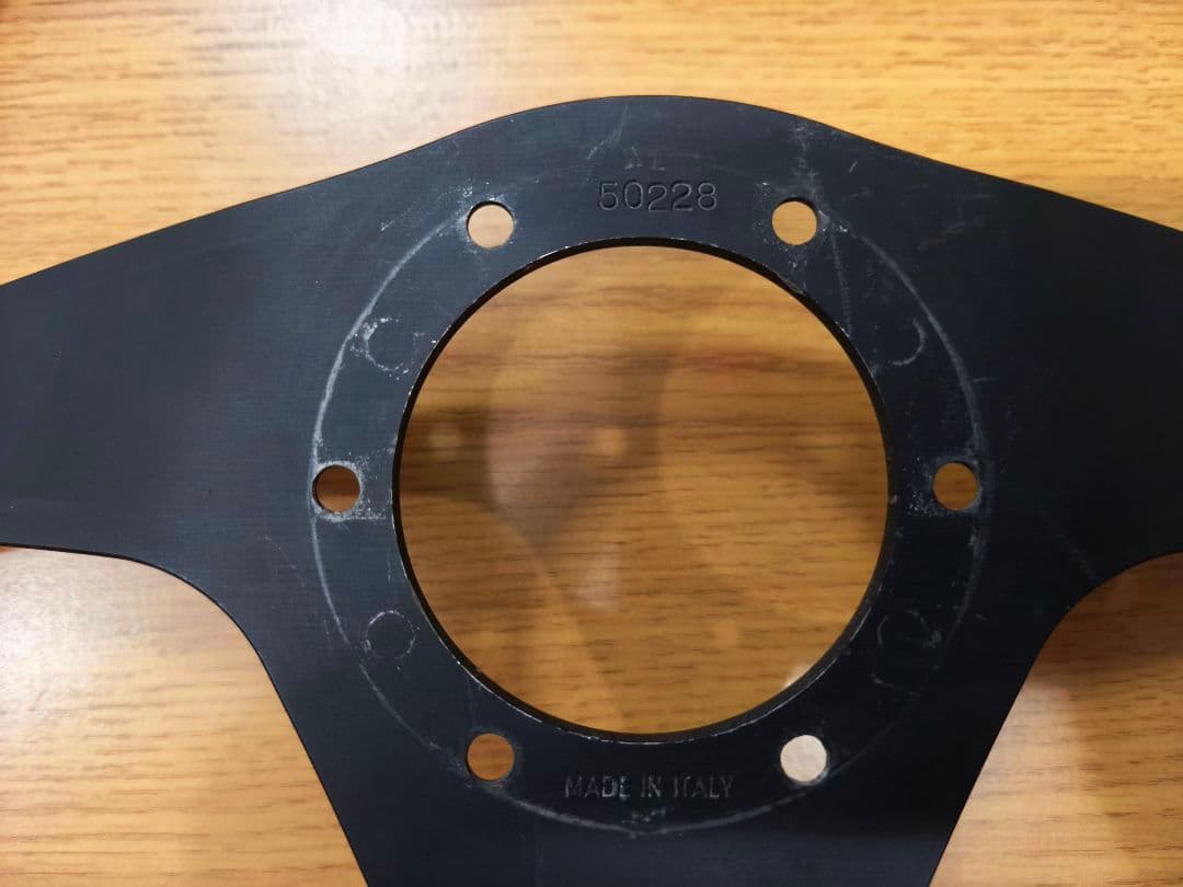 NARDI GARA3 Type3 36Φ ブラックレザー＆ブラックパッド