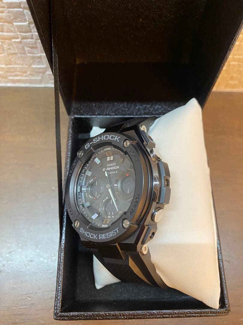 【極美品】CASIO G-SHOCK　GST-W100G-1BJF 電波時計