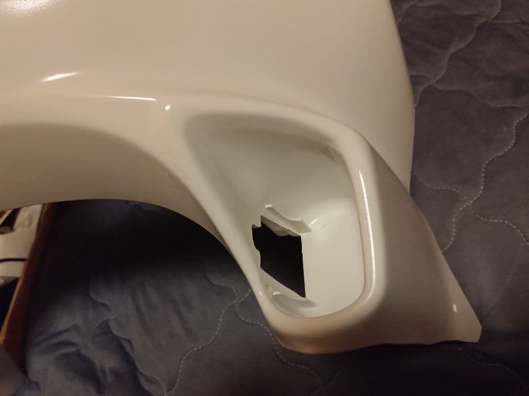 NS-1 AC12 アッパーカウル　傷補修・塗装済　ホンダ純正色　タフタホワイト