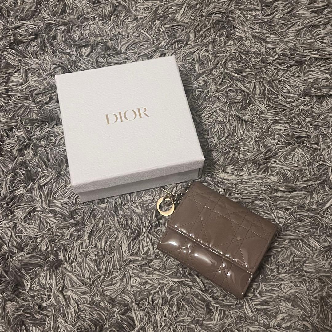 Dior ロータスウォレット ベージュ 三つ折財布
