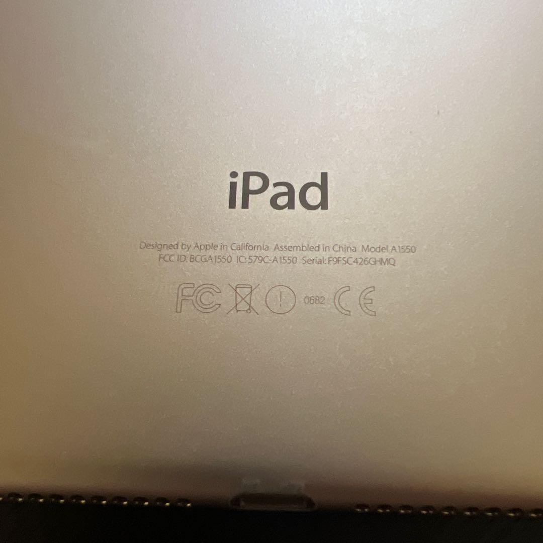 Apple iPad mini 第4世代 7.9インチ シルバー