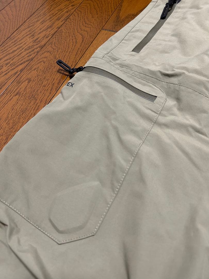 VOLCOM ゴアテックス　スノーボード　パンツ　ボルコム