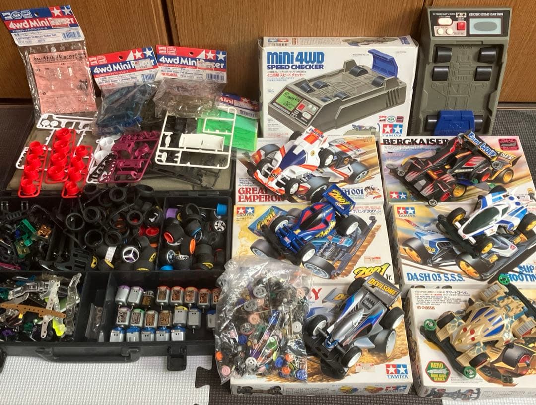 M*e様 〈お買い得レアオークション商品〉ミニ四駆　まとめ売り