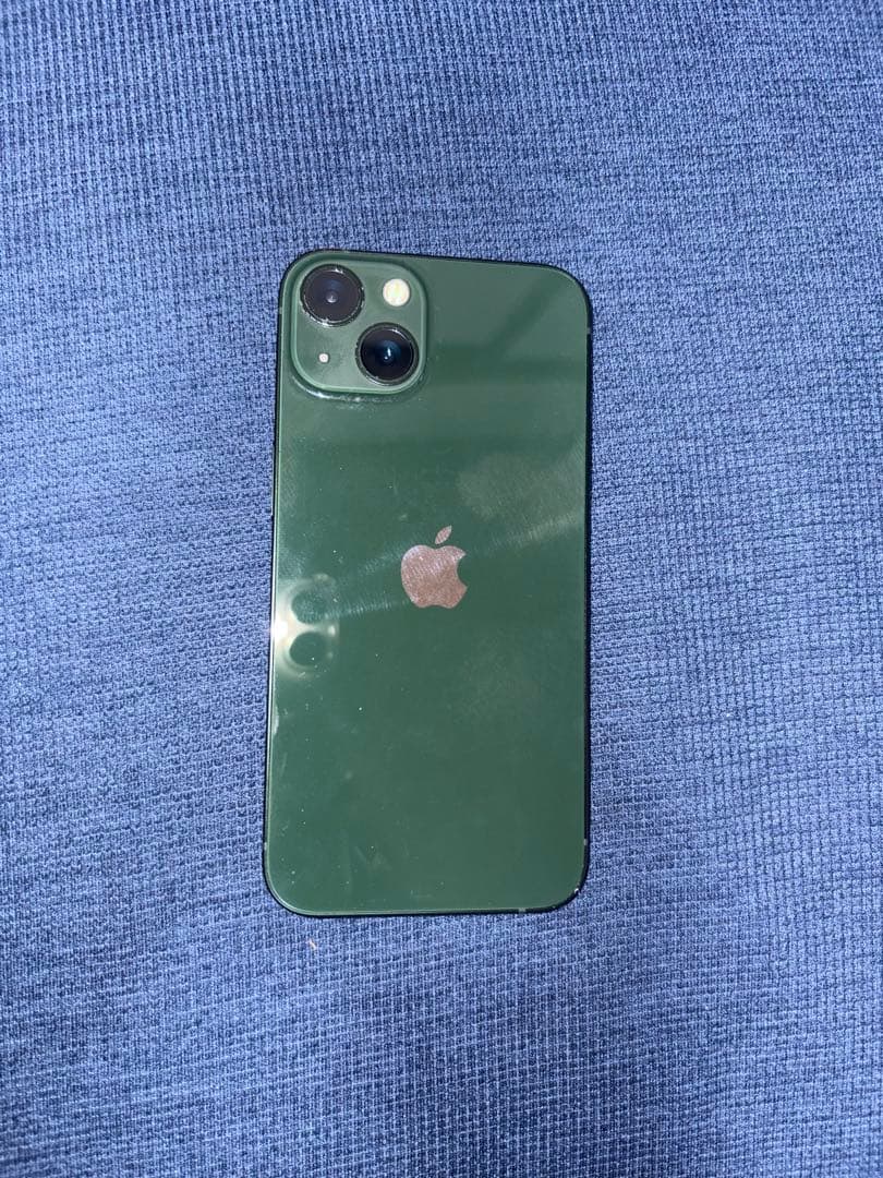 iPhone13本体 グリーン