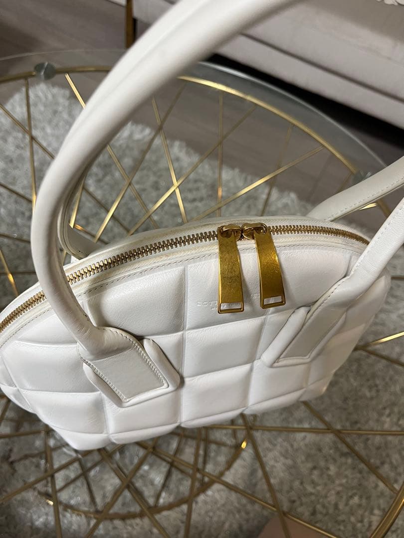 バッグ BOTTEGA VENETA BV SWOOP