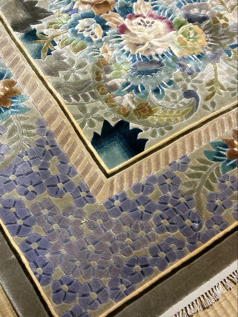 【シルク段通】 大判 カーペット ラグ 花柄