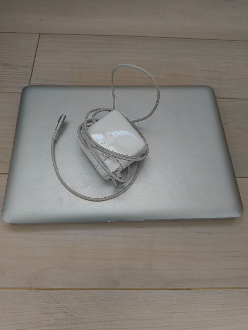 MacBookpro シルバー 充電器付き