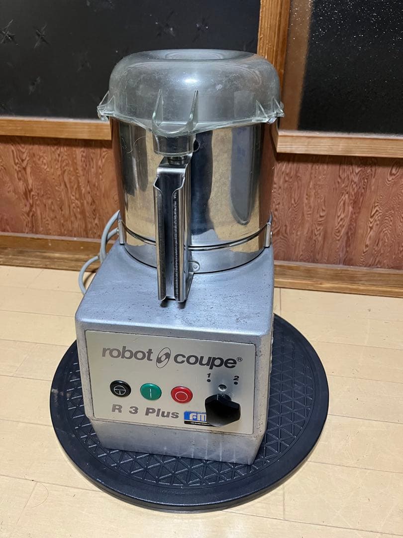 FMI ロボクープ　R3 Plus 業務用フードプロセッサー　200v 動作品