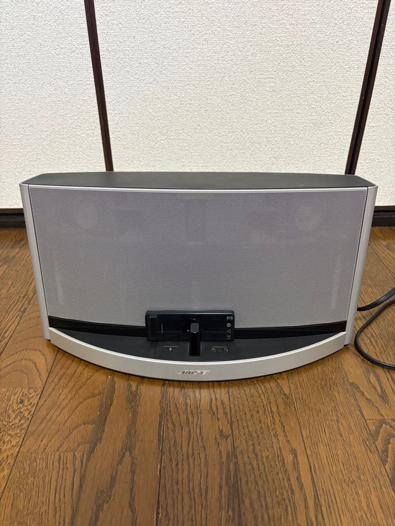 塚本　Bose SoundDock 10 シルバー