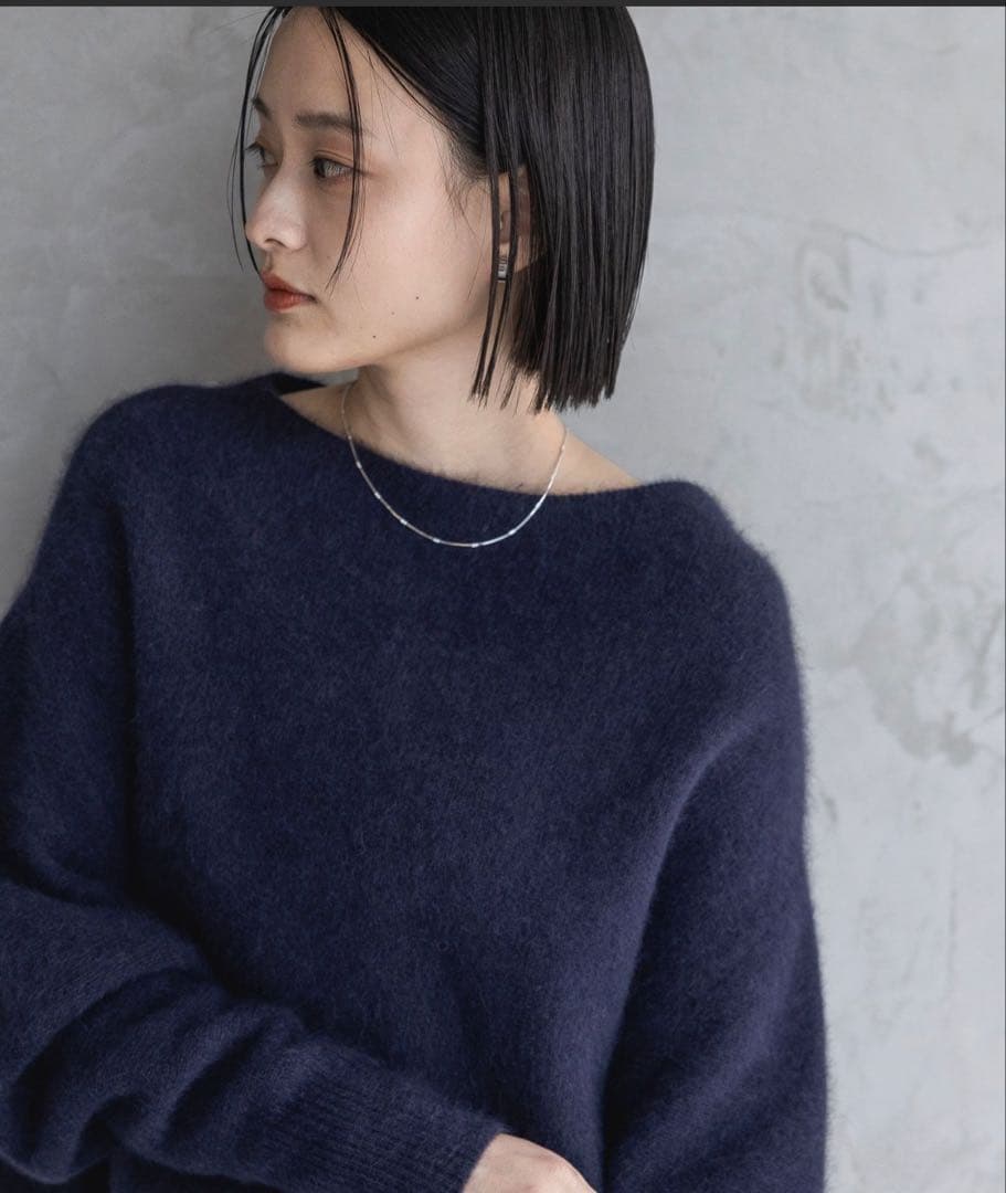 a part by CNラクーンコンボートネックプルオーバーニット