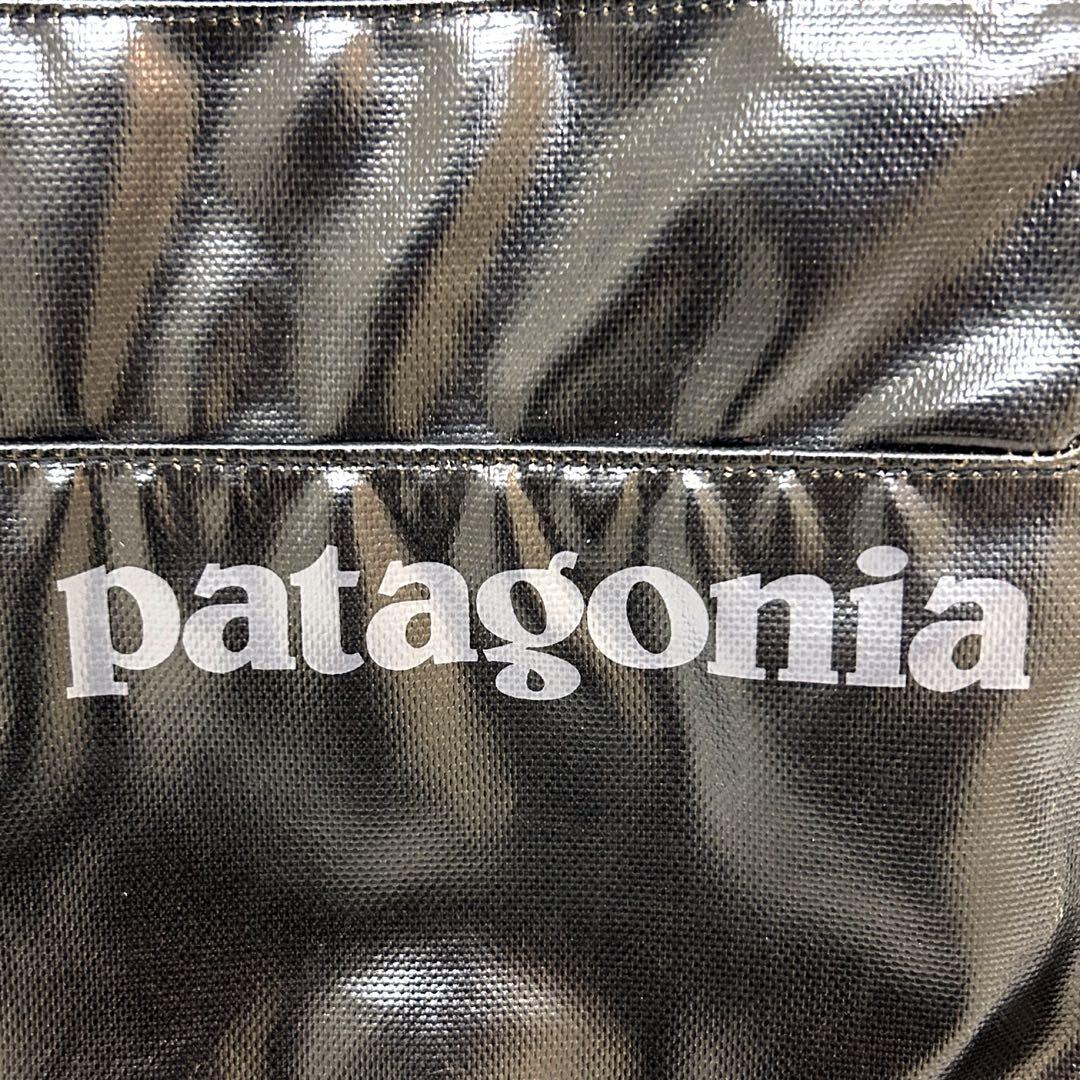 patagonia 大型メッセンジャーバッグ ブラックホール